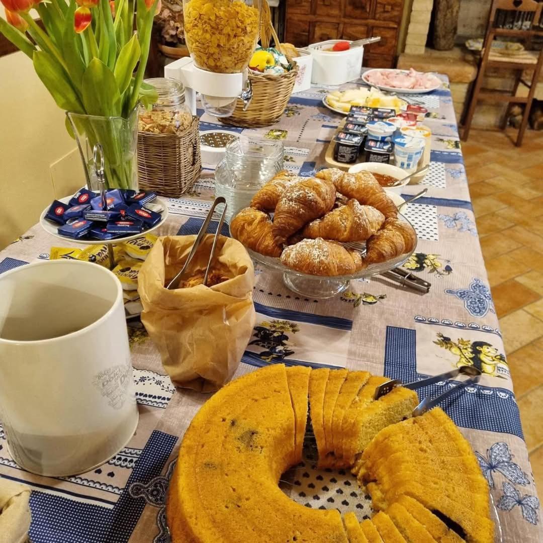 Agriturismo S. Eurosia Montalcino Extérieur photo